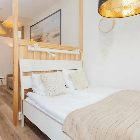 Apartament Slonce I Plaza By Renters Апартаменты *